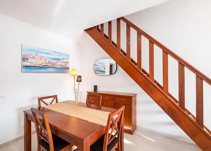 아파트 Arrifes 알부페이라